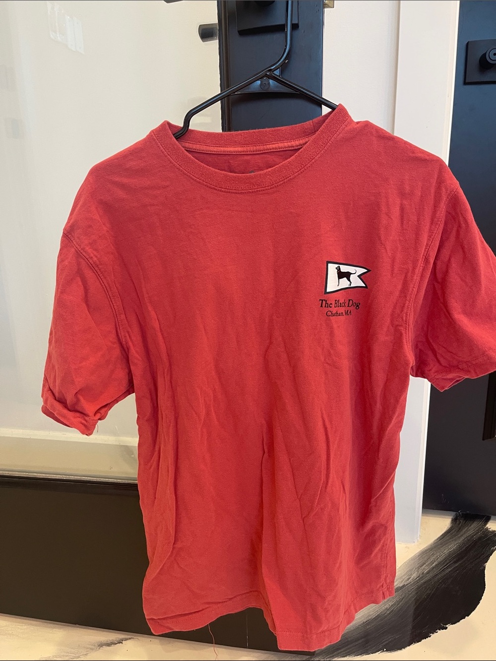 The Black Dog Mens Short Sleeve Tee in Red with Flag Logo
